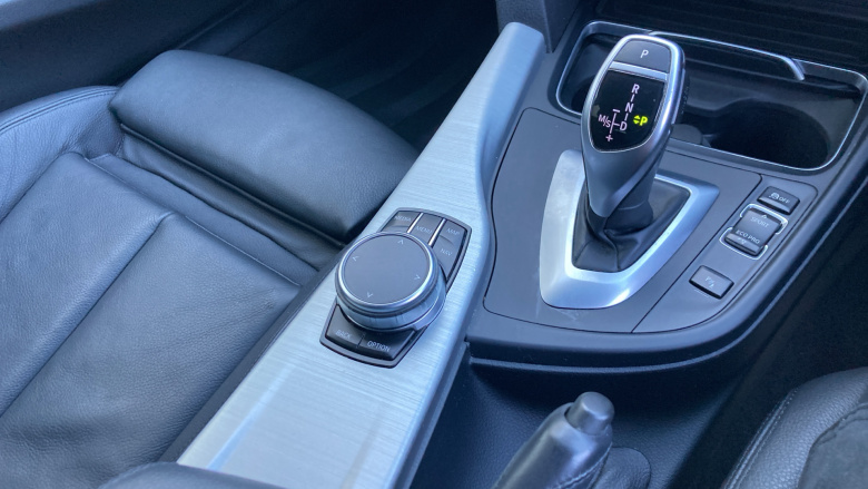 BMW 3 Series 330d xDrive M Sport Shadow Edition 5dr Step Auto Diesel Estate